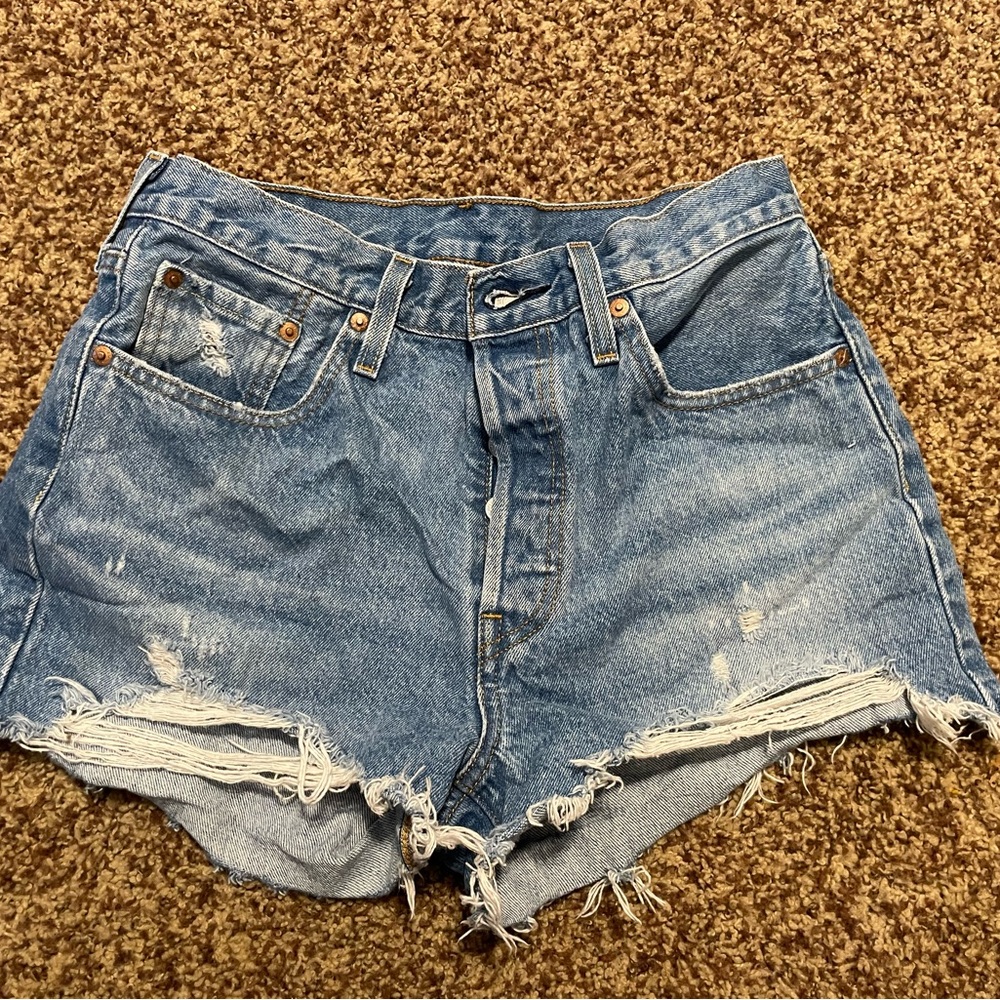 sold xpost levi’s 501 shorts